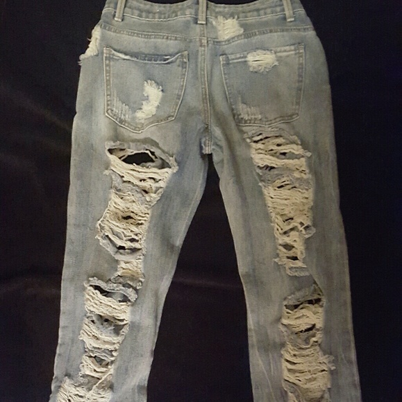 Distressed  jeans - Picture 5 of 7